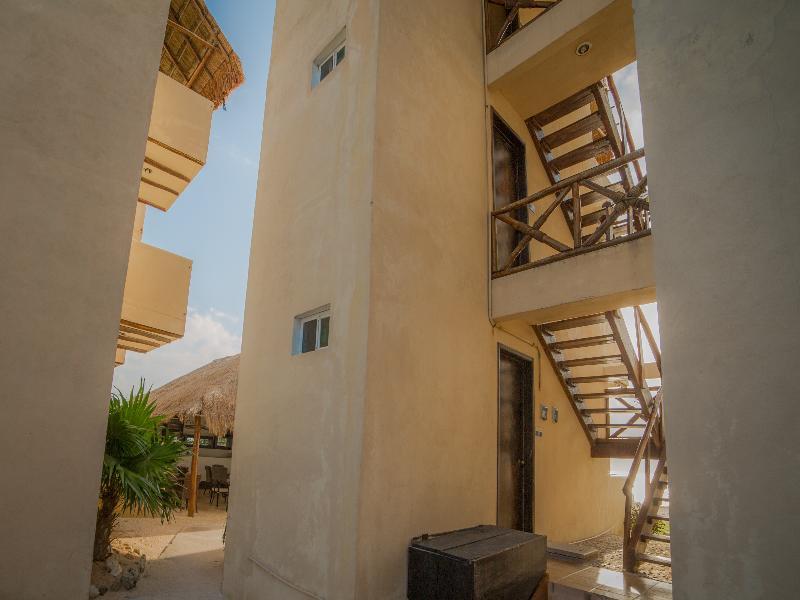 מאהאהואל Hotel Arenas מראה חיצוני תמונה