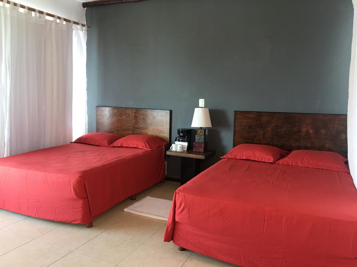 מאהאהואל Hotel Arenas מראה חיצוני תמונה